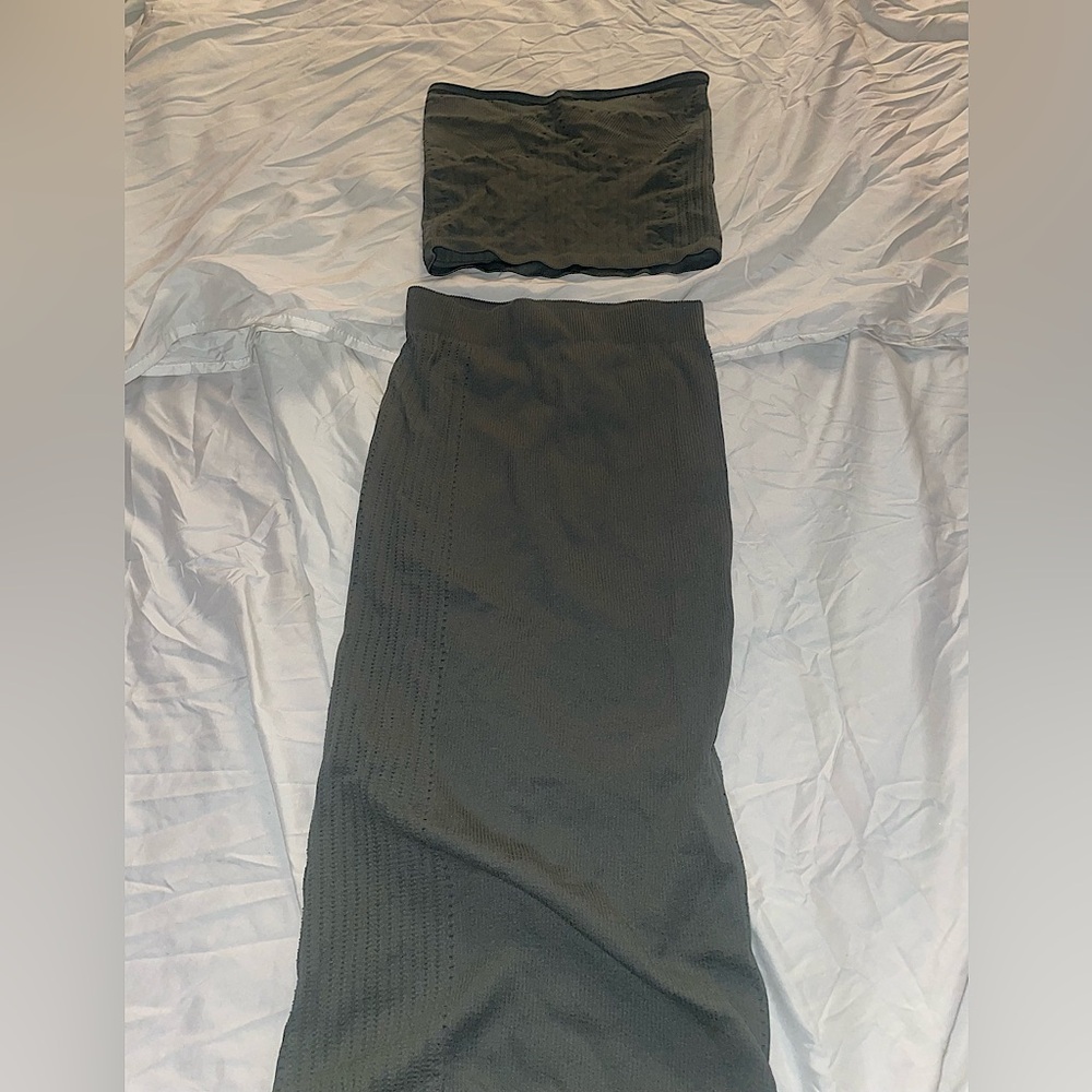 Skirt and top set